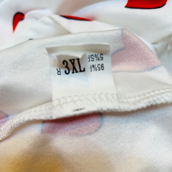 Heart Print Top Womens 3XL White Long Sleeve With Zipper Pull Valentines Love - Picture 9 of 12